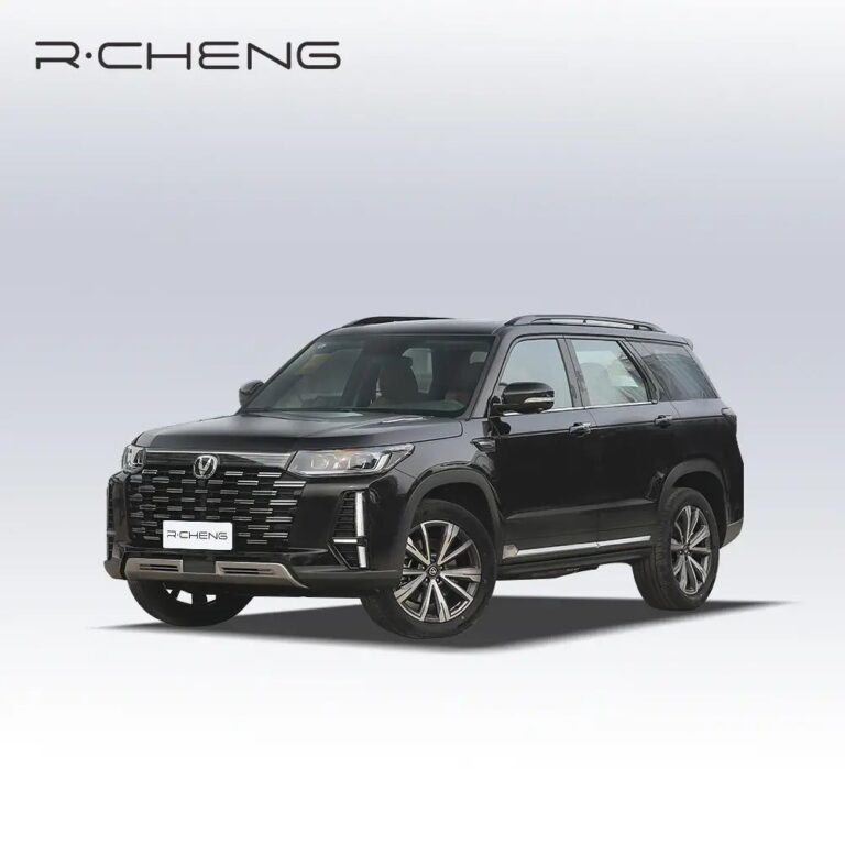 2.0T 233HP Changan CS95 Gasoline 5 Doors 7 Seats SUV 190km/h Max Speed Front Engine All-wheel-drive 8-speed Transmission Petrol Car