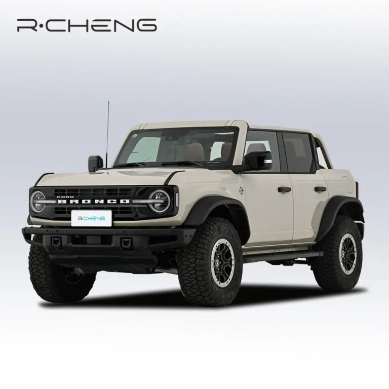 High Performance 2.3T Ford Bronco Petrol SUV 429N.m Front Engine AWD Gasoline Off-road Vehicle Ford Bronco Car
